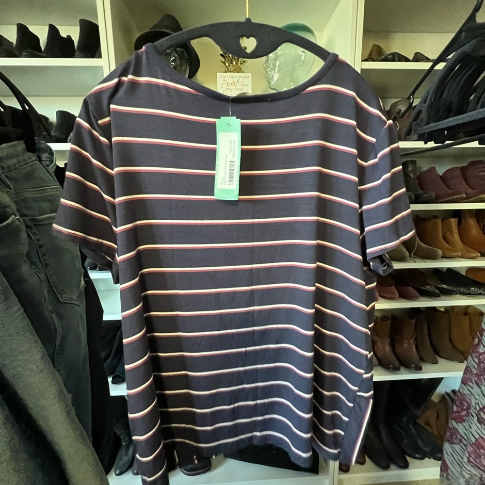 PINQUE KNOT TOP - Picture 2 of 4